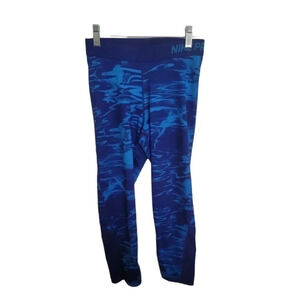 Capri athletic leggings